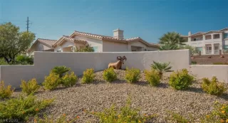 Photo #3: 2231581 Listing