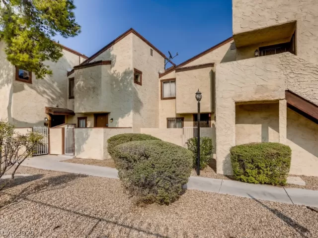 MLS: 2231627 Condo For Sale