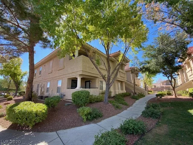 MLS: 2231709 Condo For Sale