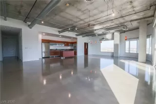 Photo #3: 2231721 Listing