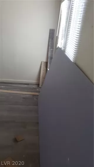 Photo #4: 2231730 Listing 