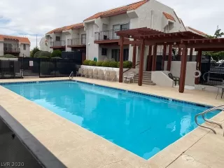 Photo #2: 2231731 Listing