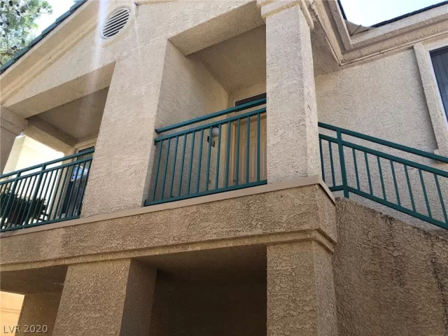 MLS: 2231751 Condo For Sale