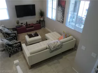 Photo #5: 2231760 Listing 