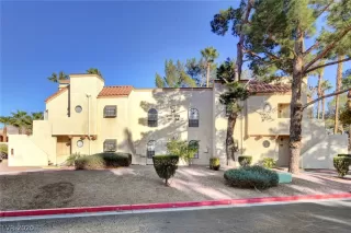 Photo #1: 2231801 Listing 