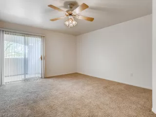 Photo #5: 2231819 Listing 