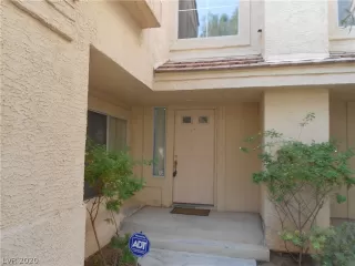 Photo #1: 2231860 Listing 