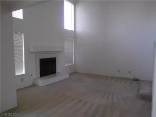 Photo #5: 2231860 Listing 