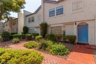 Photo #1: 2231863 Listing 