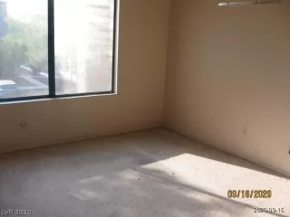 Photo #6: 2231871 Listing 