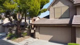 Photo #4: 2231929 Listing