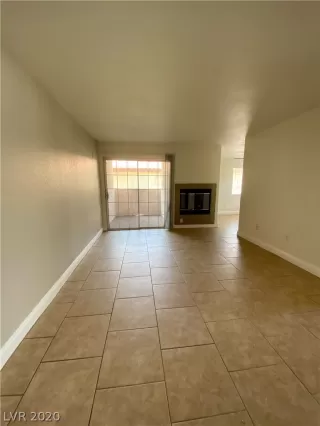 Photo #6: 2231931 Listing 