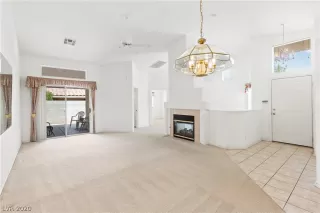 Photo #5: 2231960 Listing 