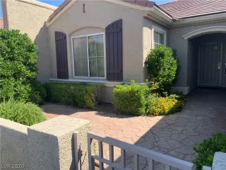 Photo #2: 2232002 Listing