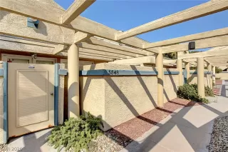 Photo #3: 2232016 Listing