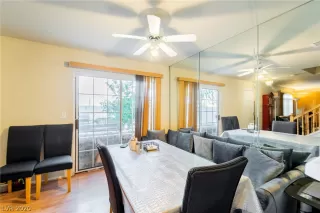 Photo #3: 2232043 Listing