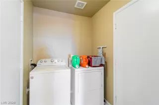 Photo #6: 2232043 Listing