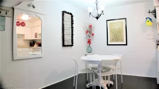 Photo #6: 2232109 Listing