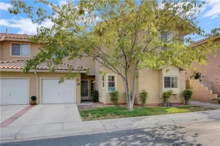 Photo #1: 2232136 Listing