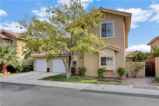 Photo #2: 2232136 Listing