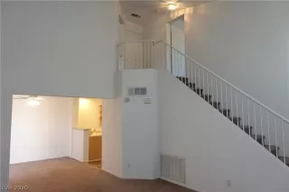 Photo #6: 2232161 Listing 