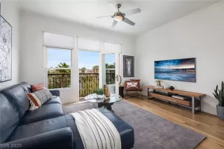 Photo #2: 2232250 Listing