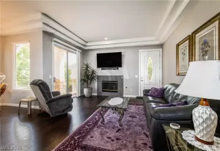 Photo #4: 2232256 Listing