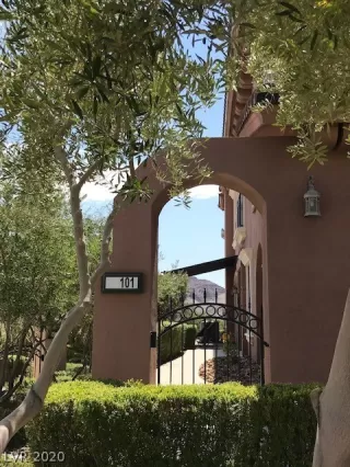 Photo #3: 2232272 Listing 