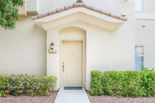 MLS: 2232284 Condo For Sale