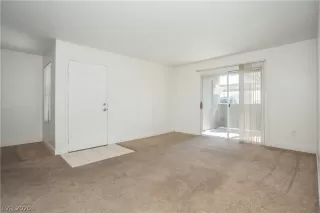 Photo #1: 2232306 Listing