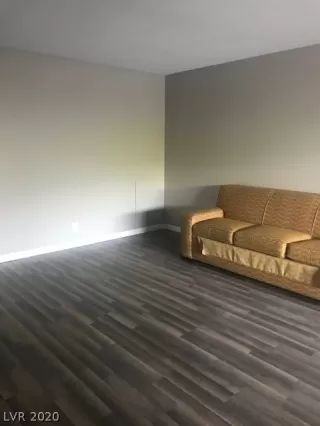 Photo #1: 2232314 Listing 