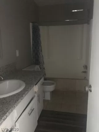 Photo #5: 2232314 Listing 