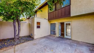 Photo #3: 2232366 Listing