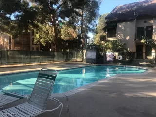 Photo #2: 2232369 Listing 