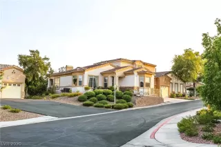 Photo #5: 2232372 Listing