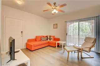 Photo #6: 2232386 Listing 