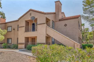 Photo #4: 2232404 Listing 