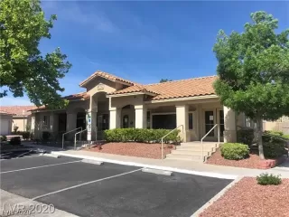 Photo #5: 2232419 Listing 