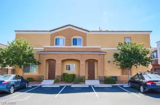 Photo #1: 2232476 Listing