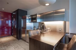 Photo #6: 2232486 Listing