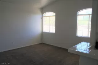 Photo #4: 2232520 Listing