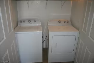 Photo #6: 2232520 Listing