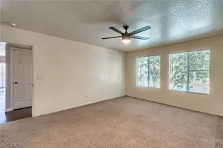 Photo #5: 2232523 Listing