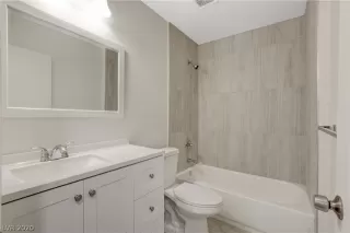 Photo #4: 2232558 Listing