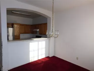 Photo #6: 2232608 Listing