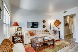 Photo #1: 2232662 Listing