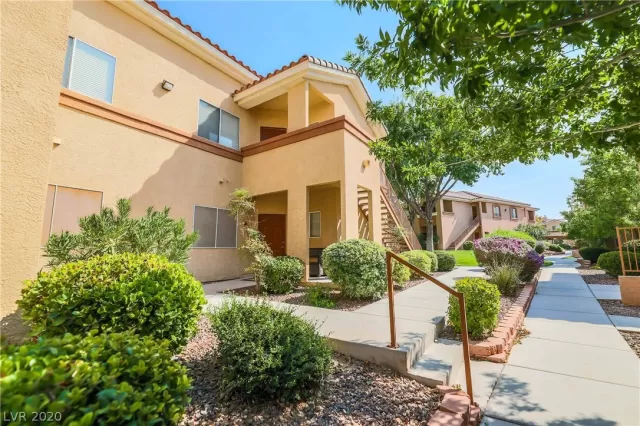 MLS: 2232711 Condo For Sale