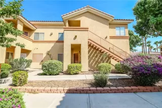 Photo #1: 2232711 Listing 