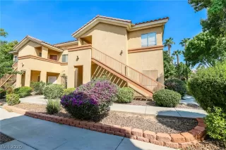 Photo #2: 2232711 Listing 