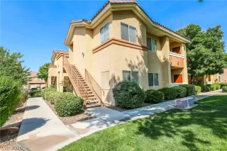 Photo #3: 2232711 Listing 